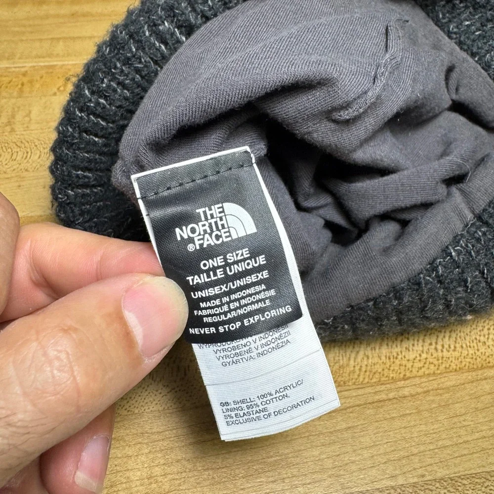 The North Face Salty Dog Beanie Charcoal Grey Knit Lined Winter Hat Mens OS
